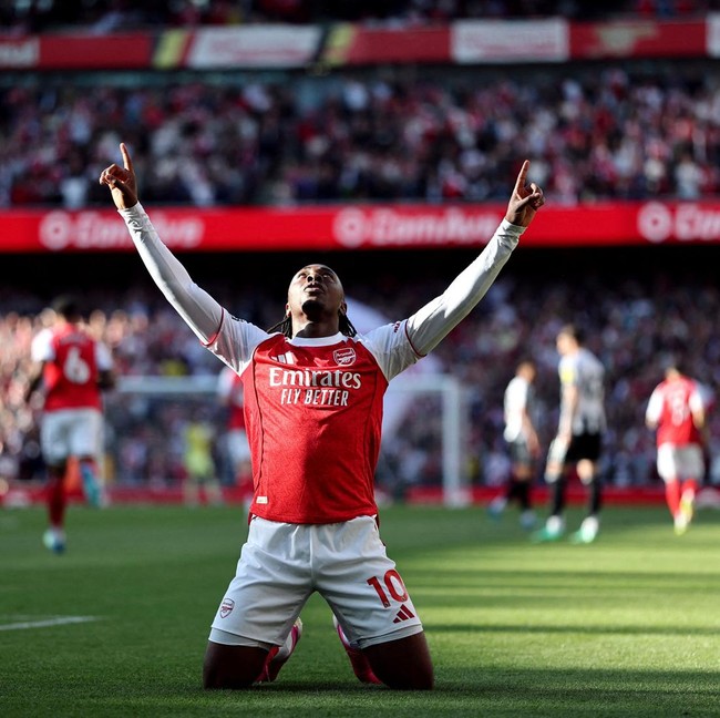 Sikat Newcastle 1-0, Arsenal Rebut Lagi Takhta Klasemen