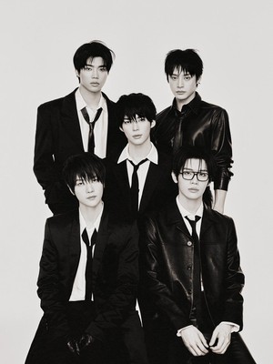 Potret Terbaru ZEROBASEONE Buat Comeback OT5