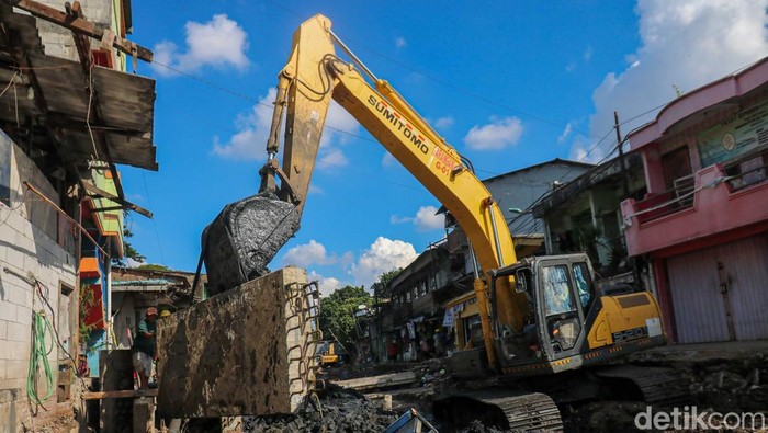 Kenapa Banyak Alat Berat Warnanya Kuning? Ini Maknanya!