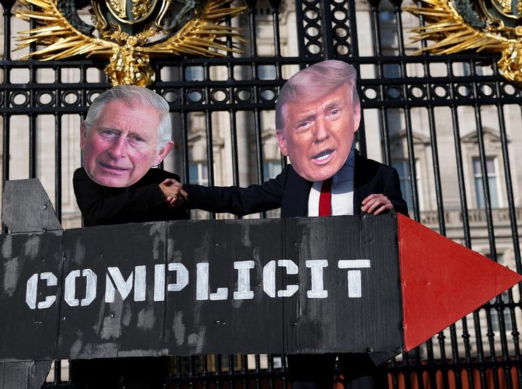 Aksi Protes di London Tolak Pemboman Iran