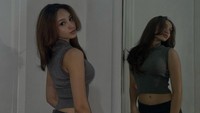 Alessia Borriello memulai dari dunia model. Terus masuk beauty pageant dan menang Miss Teenager Indonesia 2023. Dari sana aku banyak dapet kenalan, dan aku mulai casting ke SinemArt, tulisnya dilihat di Instagram, Selasa (27/4/2026). (Foto: dok Instagram alessiapborriello)
