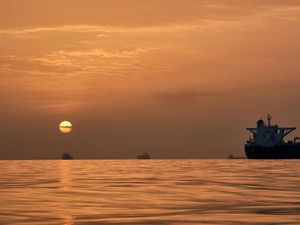AS dan China Berebut Masa Depan Energi