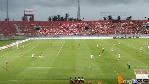Bali United kembali meraih kemenangan di Stadion Kapten I Wayan Dipta setelah menumbangkan PSM Makassar dengan skor 2-0, Senin (27/4/2026).