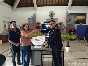 Istri Napi Penerima Gerobak Bantuan Lapas Tabanan Ingin Jualan Bakso