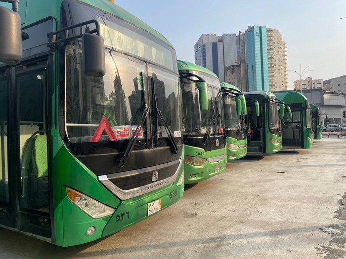Bus-bus yang akan digunakan sebagai armada bus Shalawat untuk melayani jemaah haji Indonesia di Makkah.