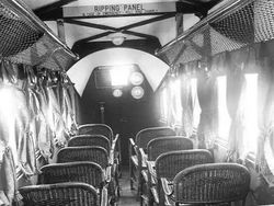 Foto-foto Jadul Ini Ternyata Simpan Cerita yang Bikin Melotot!