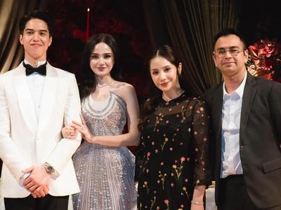 Adu Gaya 8 Artis Berbaju Hitam ke Kondangan El-Syifa, Elegan hingga Seksi