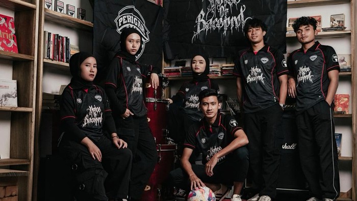 Jersey kolaborasi VOB dan Persigar