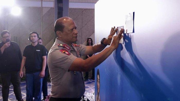 Kapolda Jatim Irjen Nanang Avianto