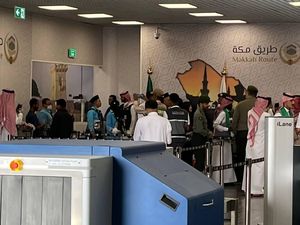 Video Update Haji: 43 Ribu Jemaah Tiba di Madinah, 9.206 di Antaranya Lansia