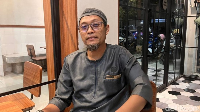 Kepala Pondok Pesantren (Ponpes) Darul Ulum Amiral, Awaluddin.