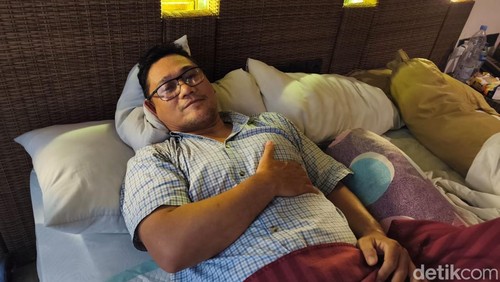 Kondisi Pino Bahari pascaoperasi kecelakaan di Denpasar.