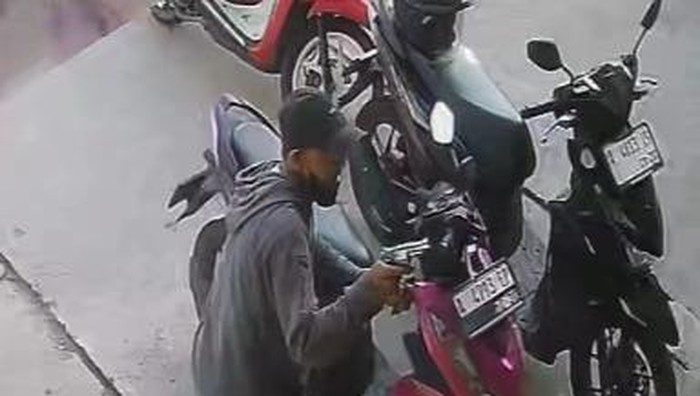 Pencurian Bersenpi di Serang