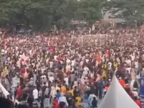 Video: Adu Penalti Bupati Cup Jeneponto Ditunda Gegara Penonton Penuhi Lapangan