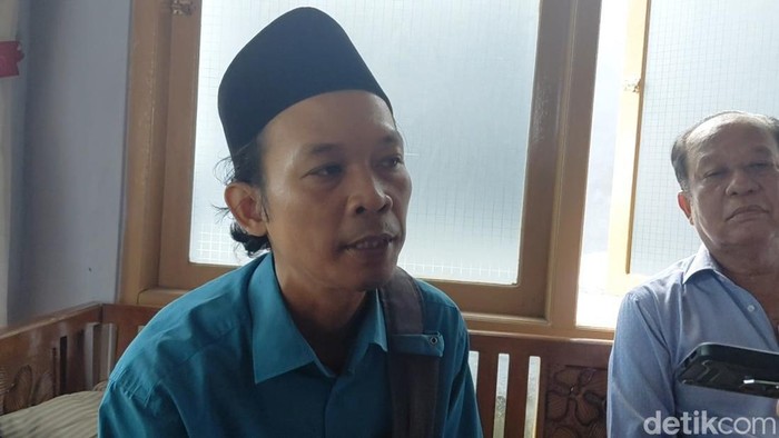 Rengga Adi, warga Banyumas, yang mengaku sebagai salah satu korban penipuan aliran Sultan Nusantara, Senin (27/4/2026).