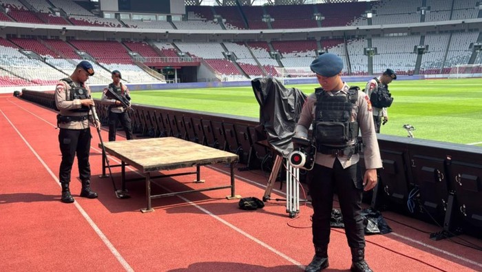Stadion GBK disterilisasi jelang laga Persija Vs Persis Solo, Senin (27/4/2026) malam.