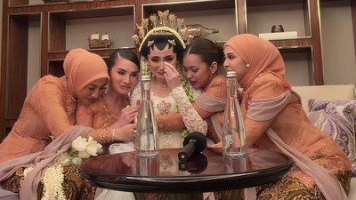 Momen Haru Syifa Hadju Nangis Bareng Bridesmaid Usai El Rumi Ucap Ijab Kabul