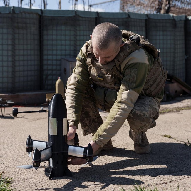 Ukraina Siapkan Drone Interceptor di Garis Depan Donetsk