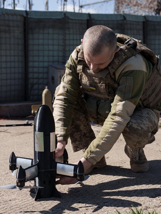 Ukraina Siapkan Drone Interceptor di Garis Depan Donetsk