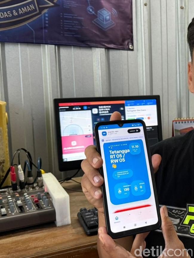 Modal Rp 5 Juta, Warga Gayam Kediri Bangun Sistem Keamanan Digital Mandiri