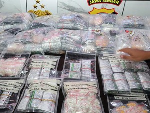 Polisi Kebumen Ringkus 3 Pengedar Obat Terlarang dengan Target Pasar Pelajar