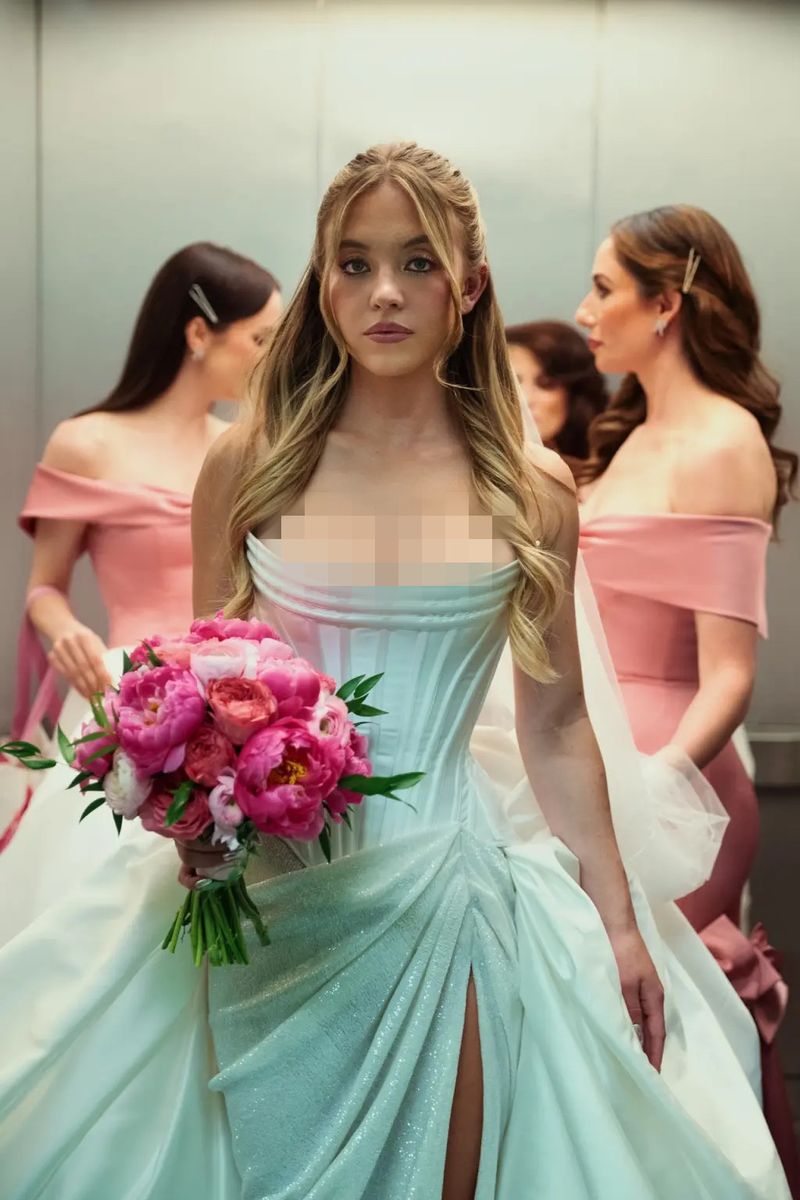Detail gaun pernikahan Sydney Sweeney di Euphoria Season 3.