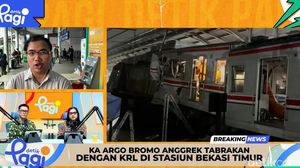 Video: Masih Ada Warga Tak Tahu Stasiun Bekasi Timur Ditutup