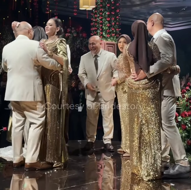 Kocak Plus Romantis! Momen Maia Estianty Usap Keringat di Kepala Irwan Mussry