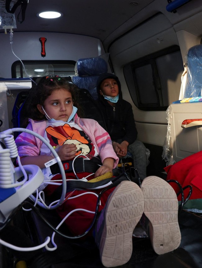 Evakuasi Medis Gaza, Anak-Anak Dibawa Keluar Zona Perang