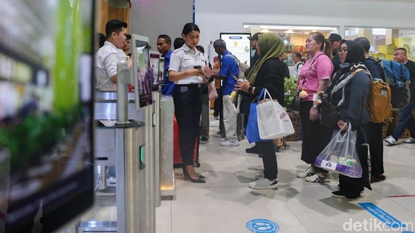 Imbas Kecelakaan Bekasi, Sejumlah KA dari Gambir Alami Keterlambatan