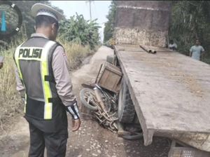 Pemotor di Banyuasin Tewas Usai Terlindas Truk Saat Hindari Jalan Lubang