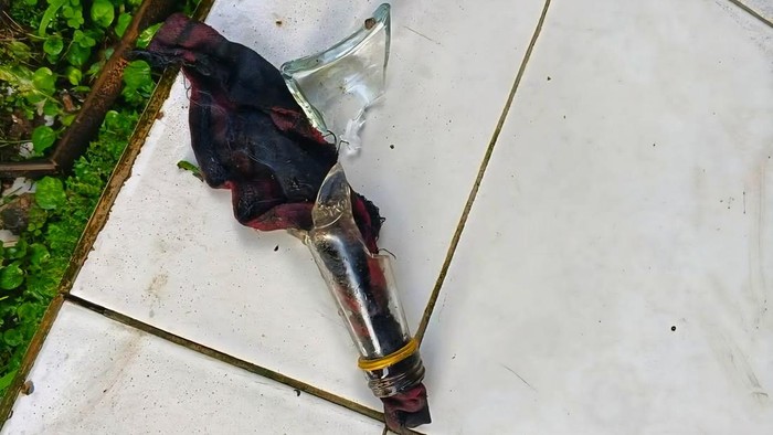 Potret molotov yang dipakai untuk menyerang remaja di Sukabumi