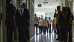 Presiden Prabowo Jenguk Korban Kecelakaan Kereta di RSUD Bekasi