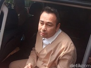 Raffi Ahmad Spontan Langsung ke Lokasi Kecelakaan KA Argo Bromo Vs KRL