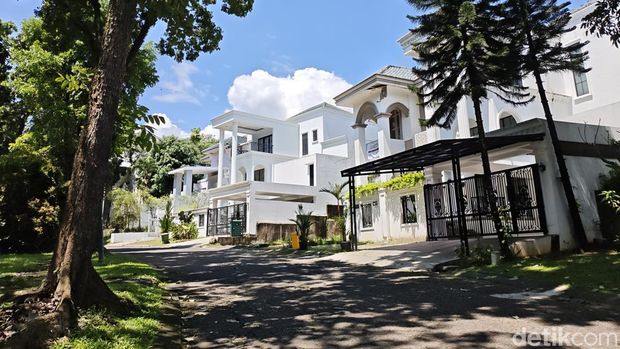 Sentul City Bogor.