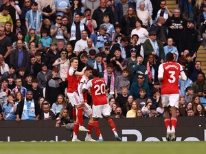 Karena Arsenal Tak Mau Lagi Jadi Tim Nyaris Juara