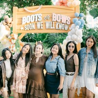 Para tamu undangan yang hadir juga terlihat kompak kenakan busana bertema Rodeo. Foto: Instagram/@chelseaislan