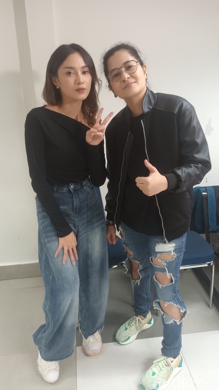 Dara dan Mitha The Virgin