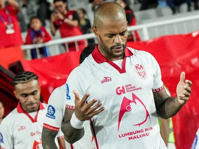 David da Silva memimpin daftar top skor sementara Super League 2025/2026.