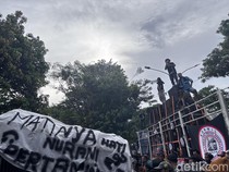 Asalkan Tuntutan Ini Dipenuhi Pertamina, Sopir Truk Demo Akan Balik Kanan