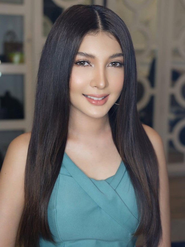 Sosok Puteri Indonesia Riau Dicabut Gelarnya, Tersangka Facelift Ilegal