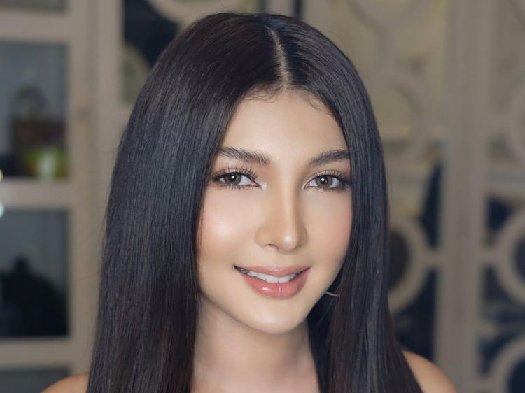 Sosok Puteri Indonesia Riau Dicabut Gelarnya, Tersangka Facelift Ilegal