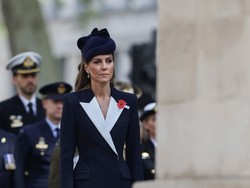 Kate Middleton Tiru Gaya Putri Diana 31 Tahun Lalu, Pancarkan Aura Ratu