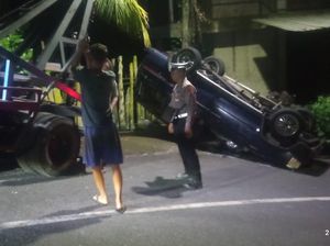 Diduga Rem Blong, Mobil Terbalik di Sukasada Tewaskan 1 Orang