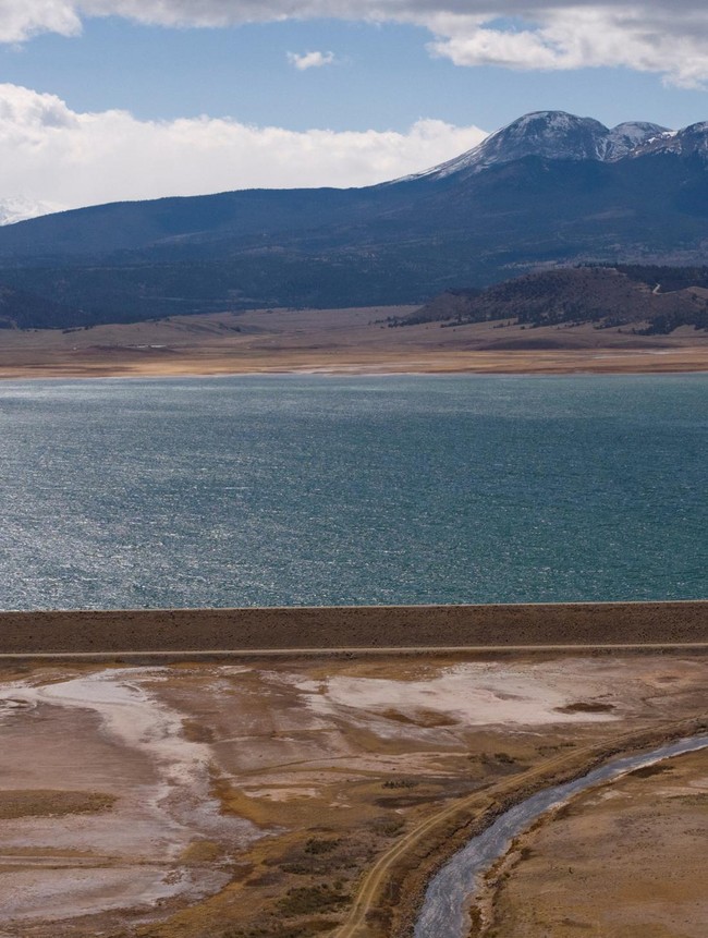 Kekeringan Memaksa Pengosongan Reservoir di Colorado