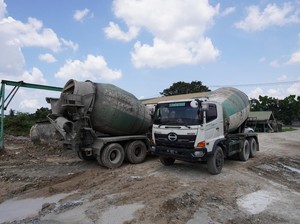 Kejati Sumsel Sita 14 Truk-1 Ekskavator Terkait Dugaan Tipikor Distribusi Semen