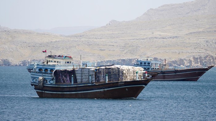 Vessels in the Strait of Hormuz, Musandam, Oman, April 27, 2026. REUTERS/Stringer