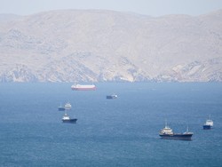 Iran Minta Google, Meta, dkk Bayar Kabel Internet di Selat Hormuz
