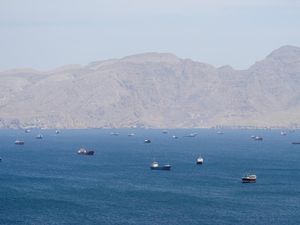 Ekspor Minyak Irak Anjlok Sedalam Ini Gegara Selat Hormuz Terganggu