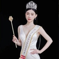 Hingga saat ini, belum pihak yang mengeluarkan pernyataan resmi menyikapi gosip tersebut. Skandal ini pun masuk sebagai salah satu gosip artis China paling banyak dibicarakan tahun ini. Foto: Weibo